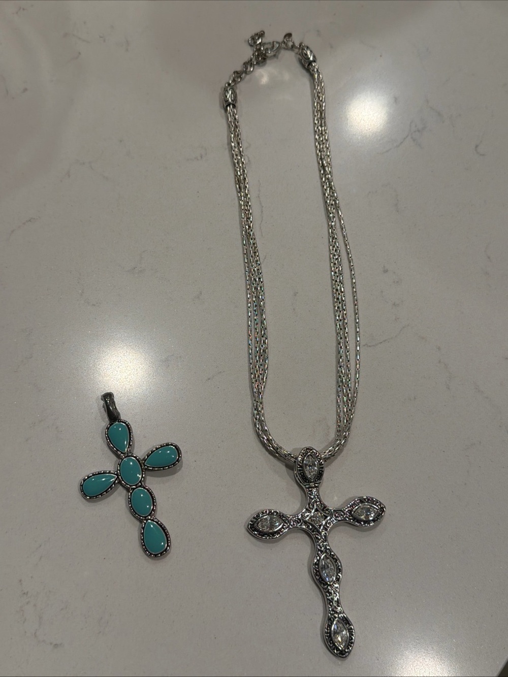 Premier Designs Lot Of Four Chain Necklace And Two Reversible Cross Pendants